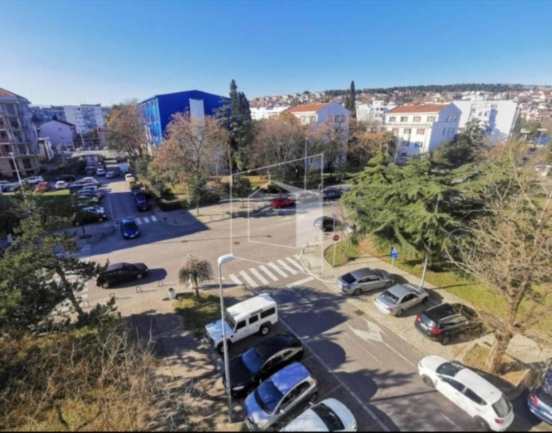 2 Bedroom Centre Apartment Podgorica Kültér fotó