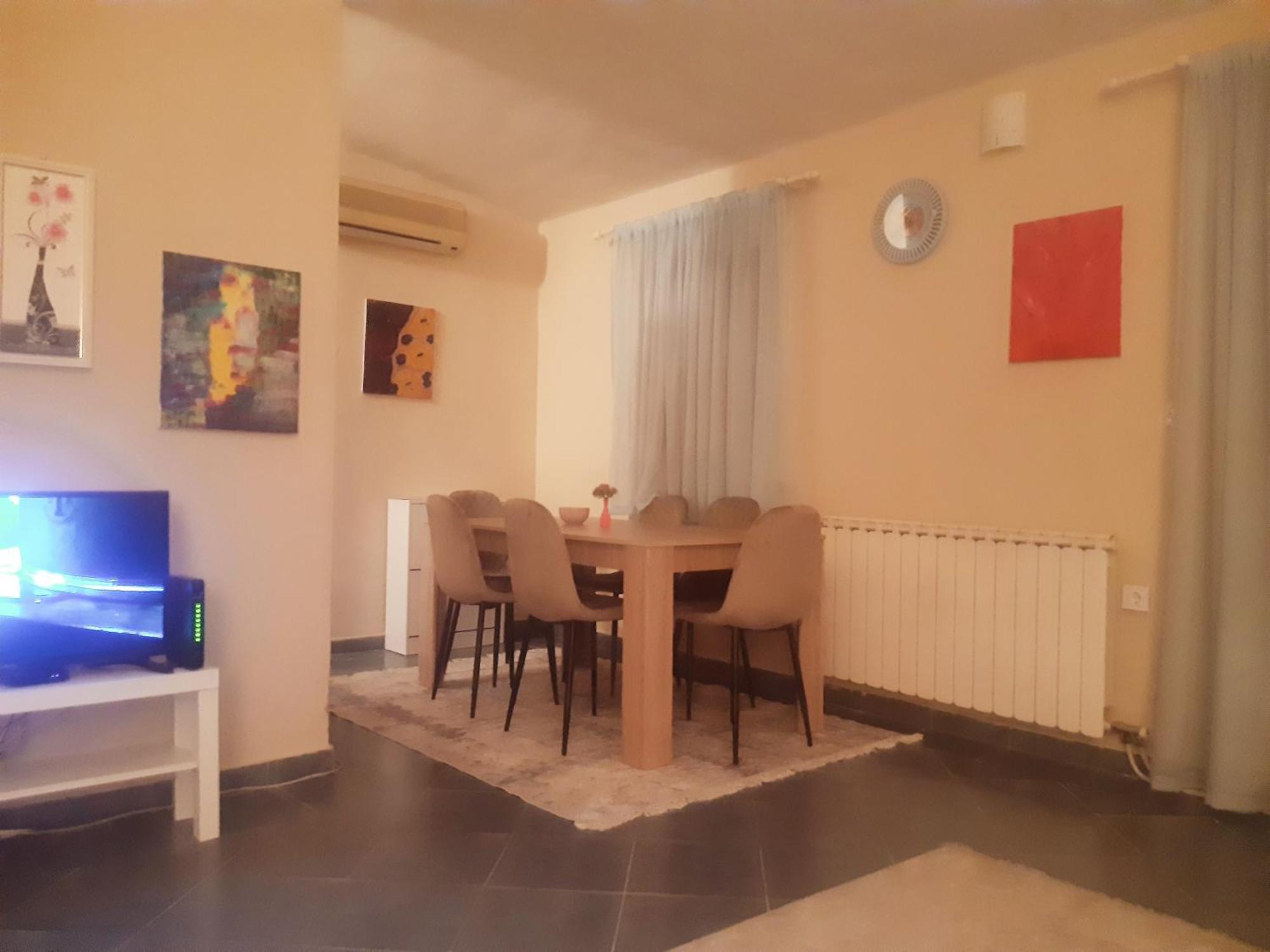 2 Bedroom Centre Apartment Podgorica Kültér fotó